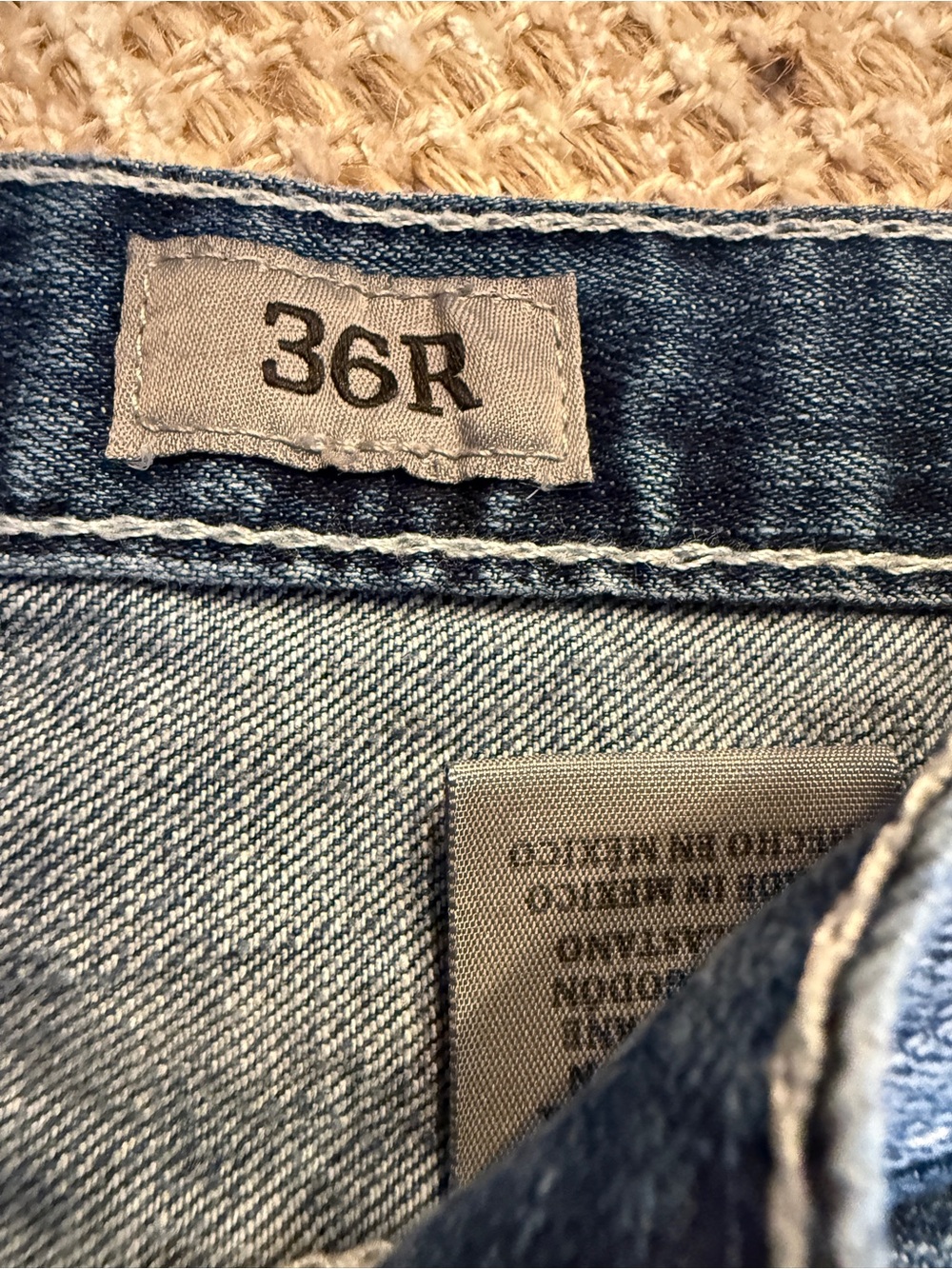 BKE Derek Straight Jeans Men’s 36R Medium Wash Distressed Button Fly Denim - Picture 5 of 15